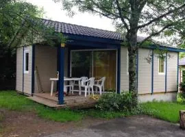 Chalet de 30m² avec Terrasse pour 6 personnes - API-1-52-1754