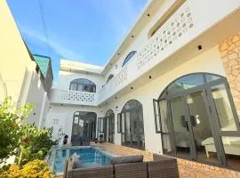 Alexs Haus Homestay Mũi Né