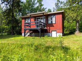 Mini-chalet tout confort - Lac de Pohenegamook, boende med sj&auml;lvhush&aring;ll i Poh&eacute;n&eacute;gamook