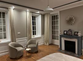 Chambre dans demeure de caractère, Hotel in Missy-sur-Aisne