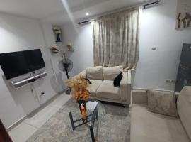 Résidence Bingerville cité OPES, hotel em Bingerville