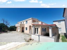 Apartmani Maslina Vir, хотел в Вир