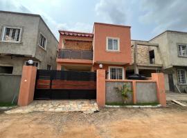 HAB Homes JL, Hotel in Trofwi