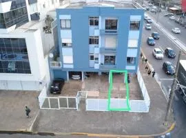 Apartamento em Capão no centro