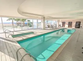 Beach & Pool Apartment