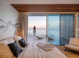 Aurora Residence - Ultra Luxury Ocean Cliff Edge Retreat, Hotel in Arco da Calheta