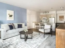 Landing Stunning 1BD Gym Clubhouse