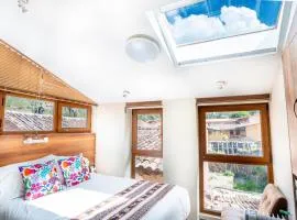 Hotel Boutique PLAZA GIBAJA