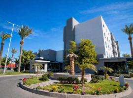 Hotel Mirra San Luis, hotel in San Luis Río Colorado