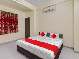 Hotel O King's Inn: Dhantoli şehrinde bir otel