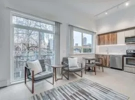 Modern Studio Condo in Central Prime Location