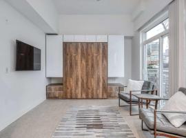 Modern Studio Condo in Central Prime Location, hotel u Vancouveru