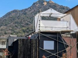 Tiny House ZEN 倉橋島、呉市のホテル