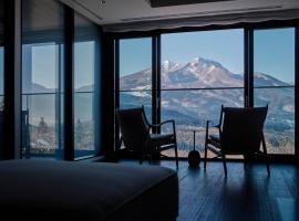 Loma Central Peaks, hotelli kohteessa Shinano