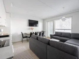 Modern 1BR Next to Lake Näsijärvi - Sauna & Free Parking
