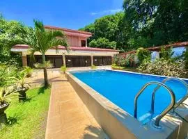 Spacious villa with pool, billiard, bbq & bonfire