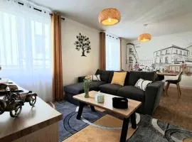 Cozy house with terrace and double garage