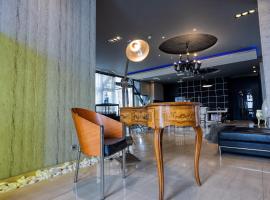 Gallery Art Hotel, hotel em Trikala