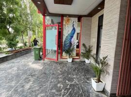 Aanandam Hotel，Babarpur的飯店