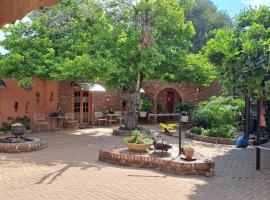 Carey 43, Hotel in Bothaville