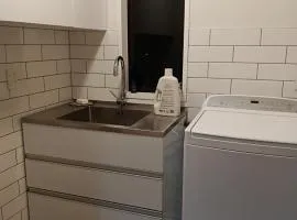 Stirling St Surf Lodge