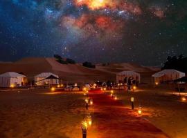 Aladdin merzouga camp, hotel in Merzouga