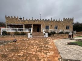 Castillo Valmoral, hotel a Burgos