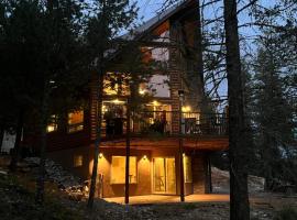 Quiet cabin in the Sacramentos, hotel a Cloudcroft