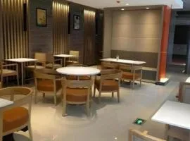 Jinjiang Inn Select Qingdao West Coast Coach Exhibition Center High-Speed Railway Station