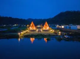 The Dewi Tasik Kintamani