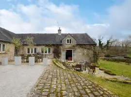 5 Bed in Ashbourne oc-85565