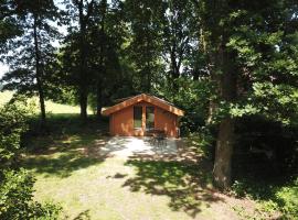 Houten huisje 8 voor Rust Ruimte en Natuur, Hotel in Neede