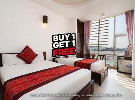 Collection O Dinh Dinh Hotel - Near Tan Son Nhat Airport, hotel em Ho Chi Minh