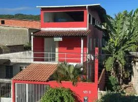 Casa ampla na tranquilidade do Jardim Savóia