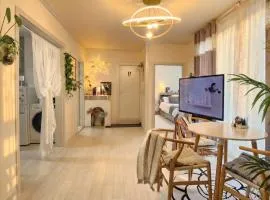 Bambi stay, Busan Yeonje Cityhall