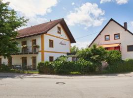 Gasthaus Alter Wirt, Hotel in Oberneuching