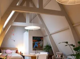 The Painters Loft sleeping among the art