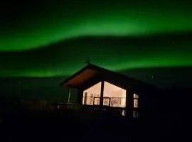 Golden Circle Lux Cabin/Cinema & Aurora Glasshouse