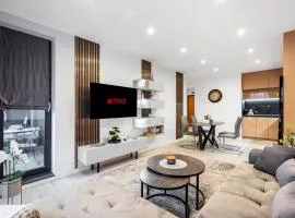 Plovdiv Luxury 1BR * Free Parking * Rowing Base