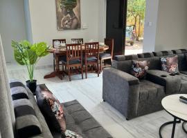 Elephant's Crest Lodge, hotel a Victoria Falls