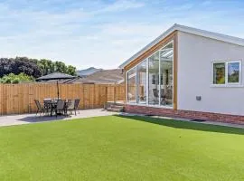 3 Bed in Brecon oc-92341