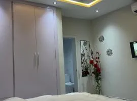 Studio flat in Legon