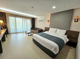 Hotel Thesoom Forest, hotelli kohteessa Yongin