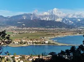 Fra le Cinque Terre e la Versilia