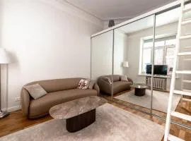 Loft studio with best location in Kluuvi