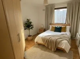 Dublin City Escape - Modern Apartment