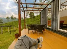 The Leafy Nook Container Stay- 360 degree Tea Plantation near Ooty