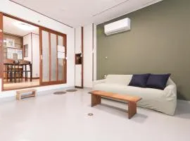 ホタルヤ豊橋南栄駅徒歩1分最大9名一棟貸し