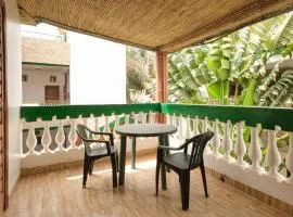 Case Africaine Confort Terrasse Accès Plage