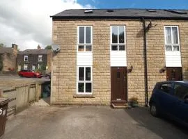 The Old Coach HousePeak DistrIct Near buxton pet friendly